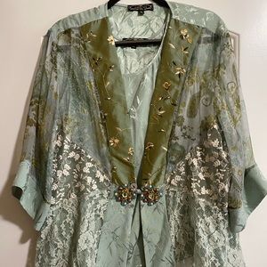 Women’s Two piece blouse set